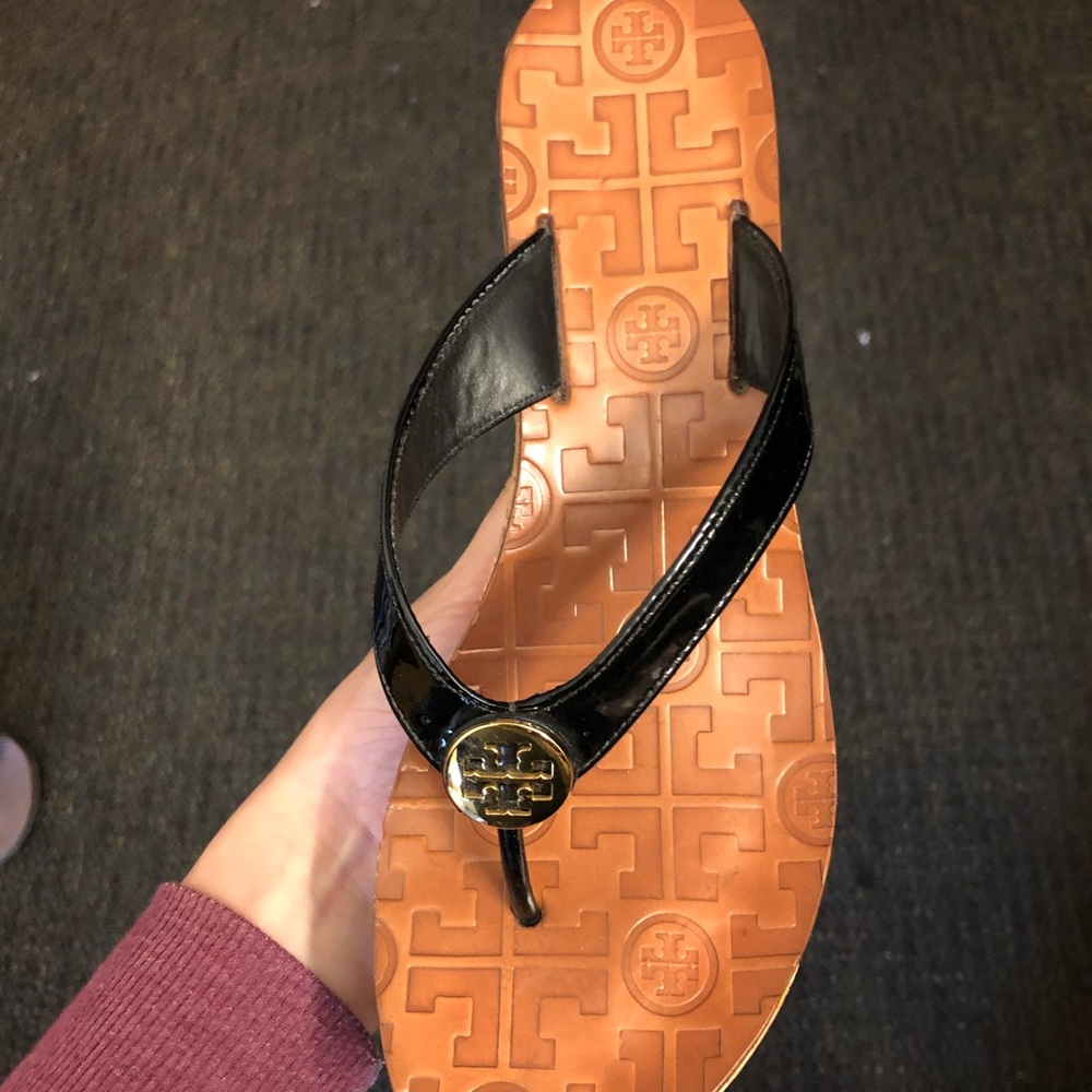Tori Burch wedges flip flop